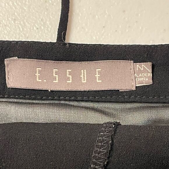 E.SSUE black spaghetti strap tube top crop top medium - Picture 4 of 5